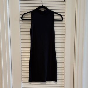 Black Sleeveless Dress